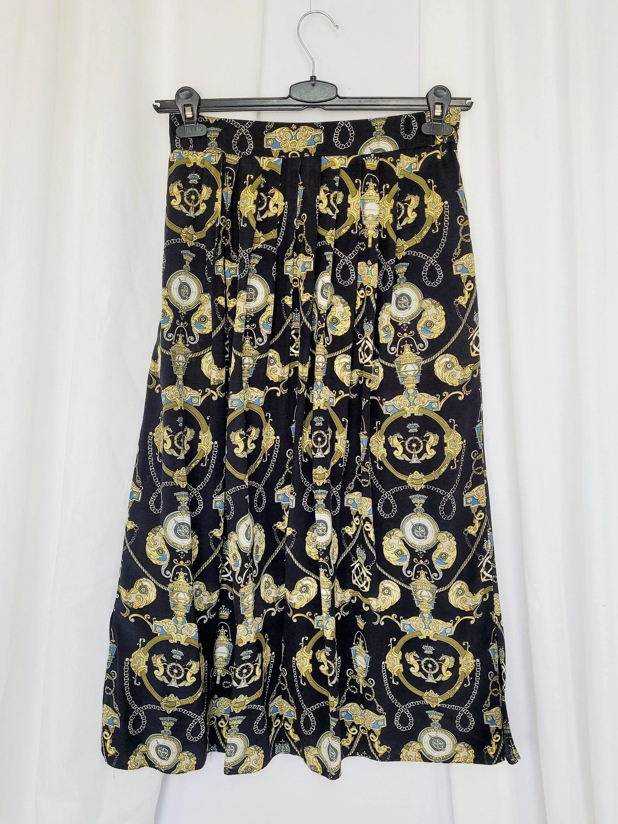 90s vintage black royal print minimalist maxi skirt