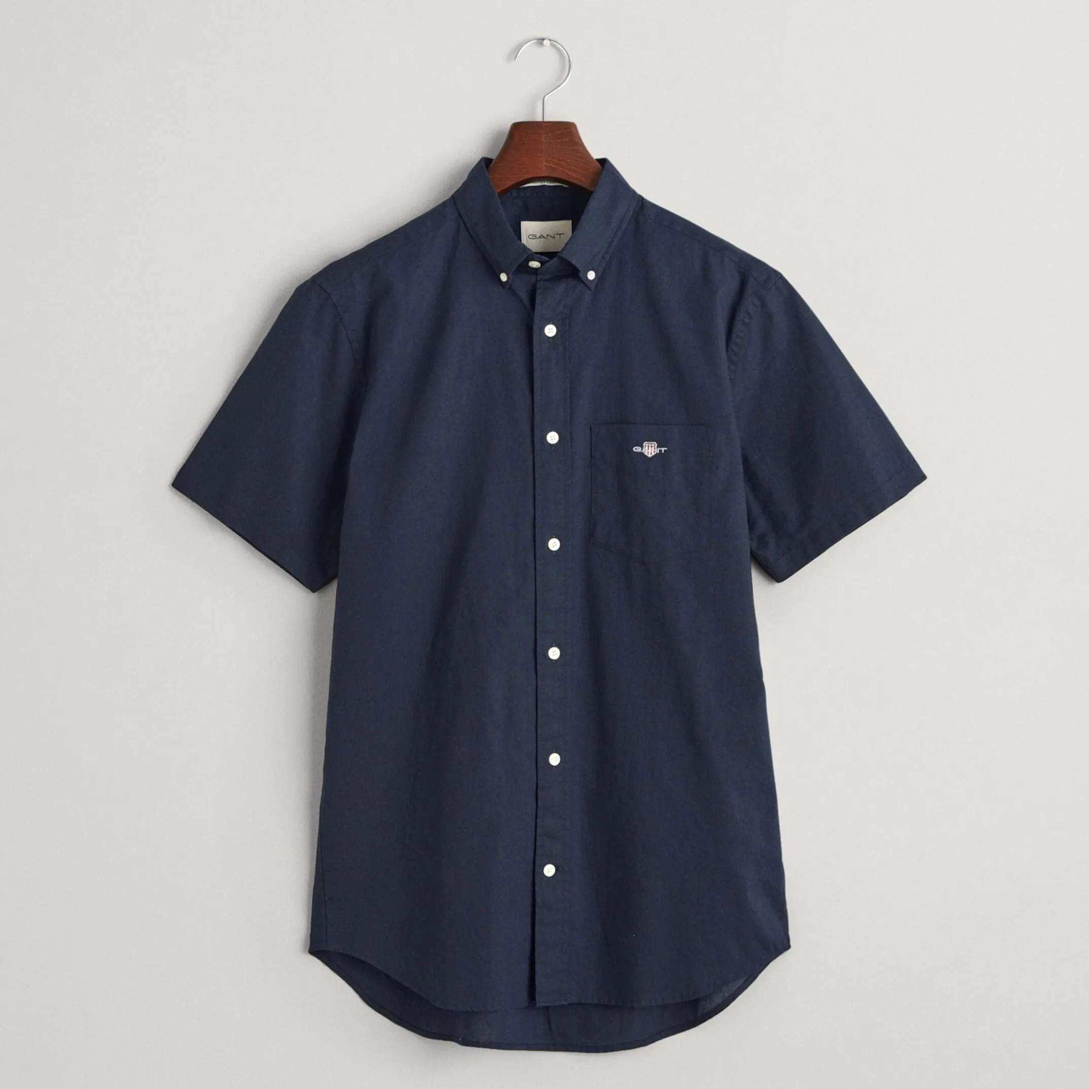 GANT Regular Fit Cotton Linen Short Sleeve Shirt in Evening Blue