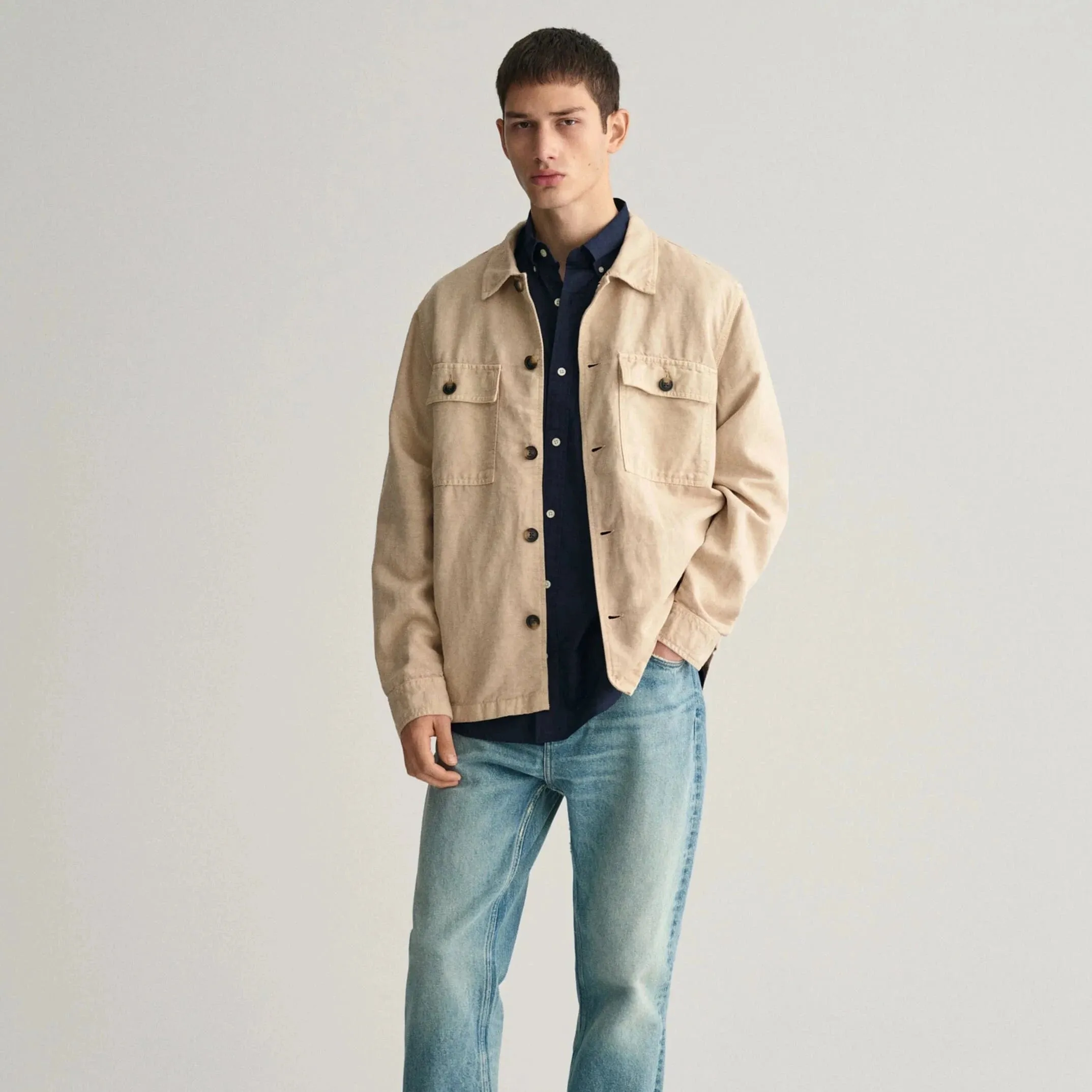 GANT Regular Fit Cotton Linen Short Sleeve Shirt in Evening Blue