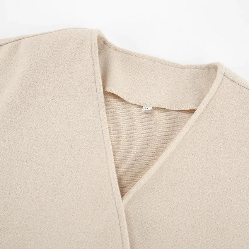 Versatile long-sleeved cardigan for women