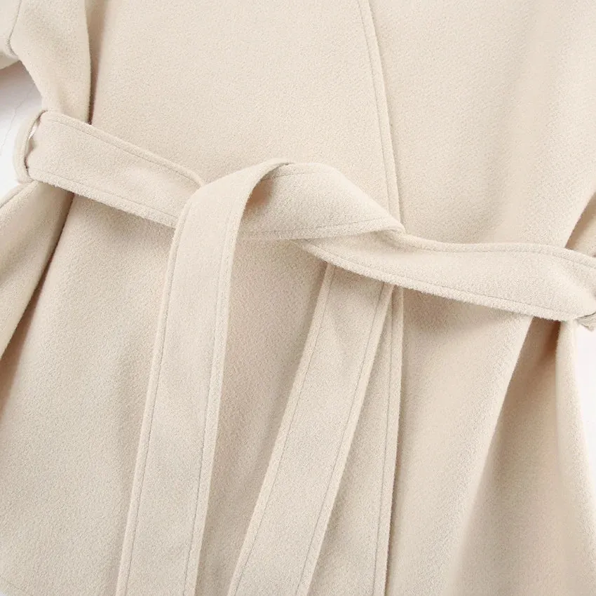 Versatile long-sleeved cardigan for women