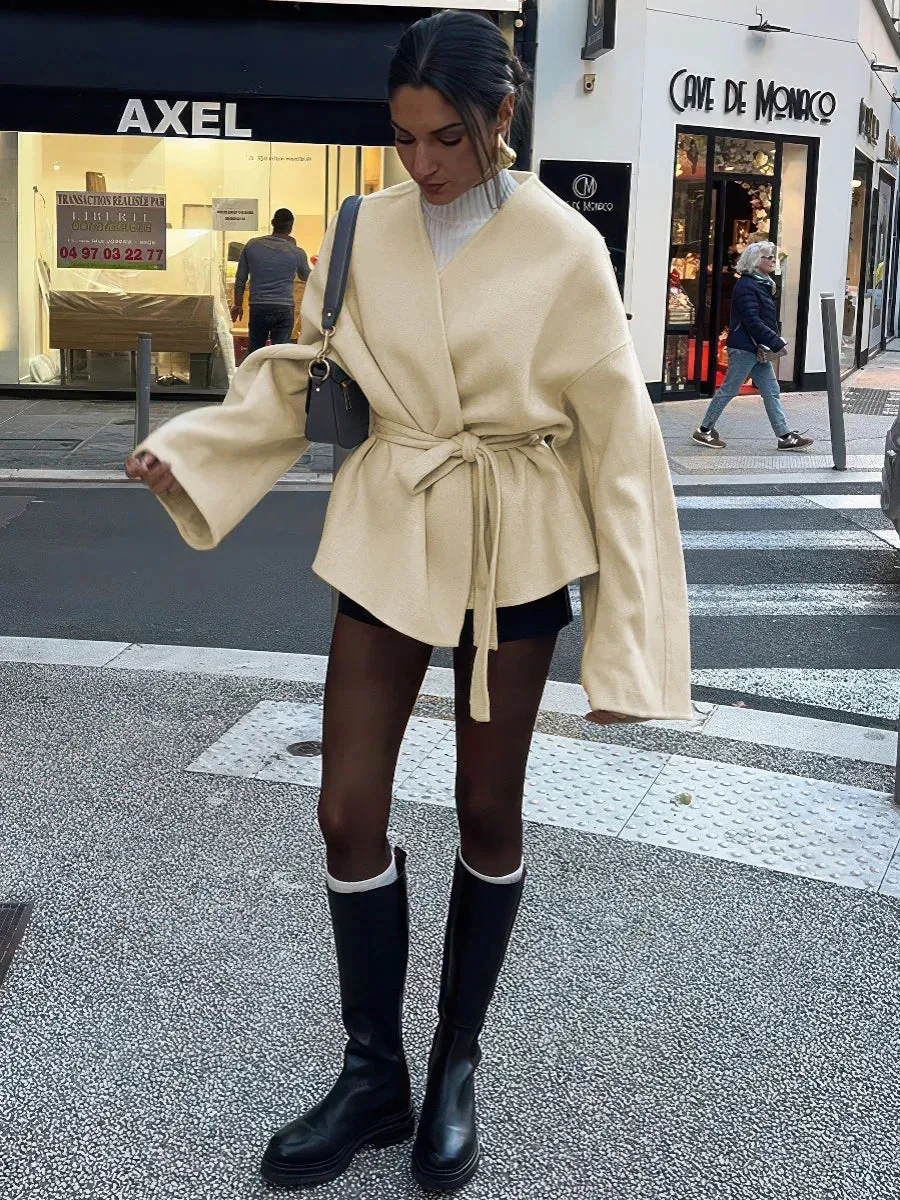 Versatile long-sleeved cardigan for women